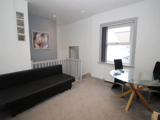 Apartment for rent in Avenham, Higher Bartle