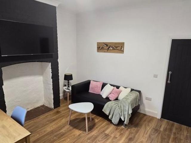 House for rent in Titchfield, Hucknall