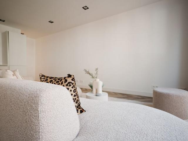 Appartement te huur in Zuid, Amsterdam