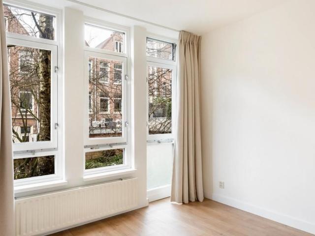 Appartement te huur in Zuid, Amsterdam
