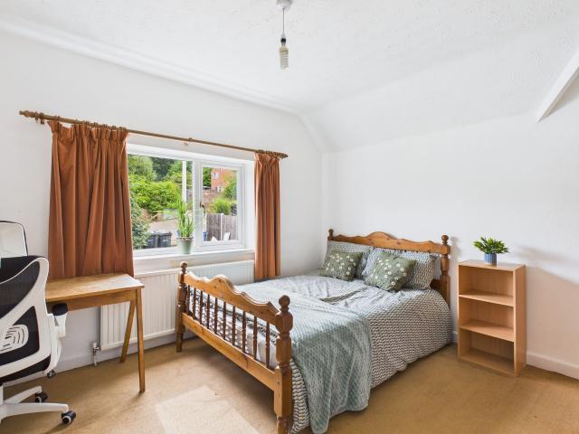 House for rent in Earlham Rise, East Bank