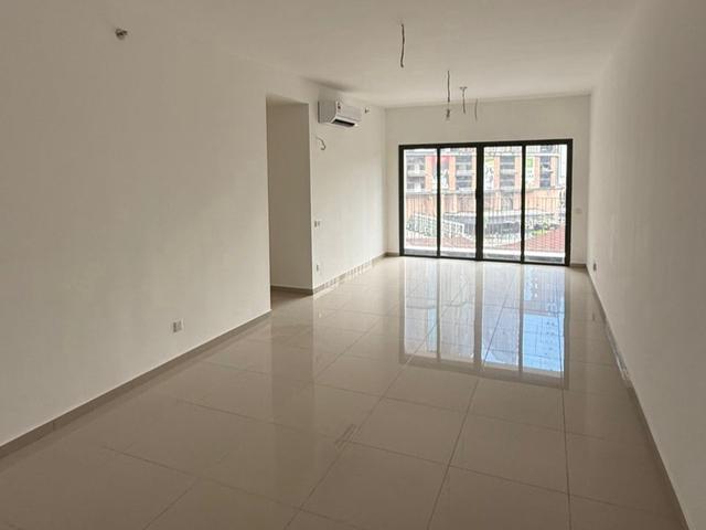 Serviced Residence for sale in Damansara Perdana (PJU 8), Petaling Jaya