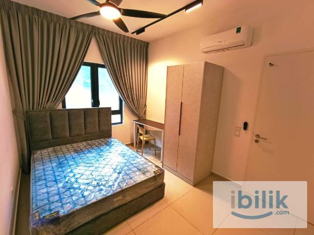 Room for rent in PJU 8, Petaling Jaya