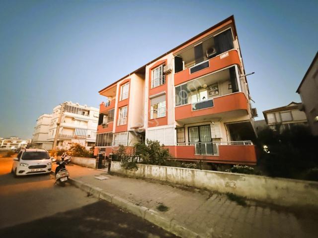 Tire, İzmir içerisinde satılık mülk