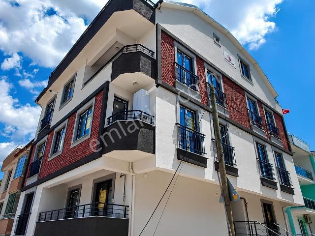 Derince, Kocaeli içerisinde kiralık mülk