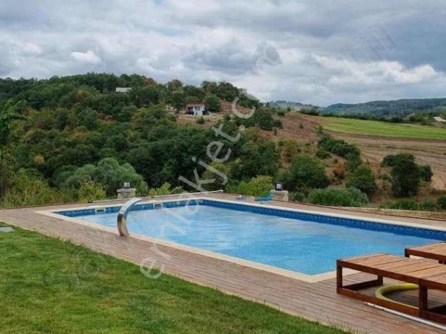 Derince, Kocaeli içerisinde satılık Villa