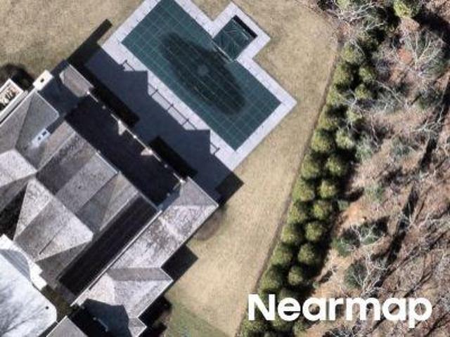 House for sale in East Hampton