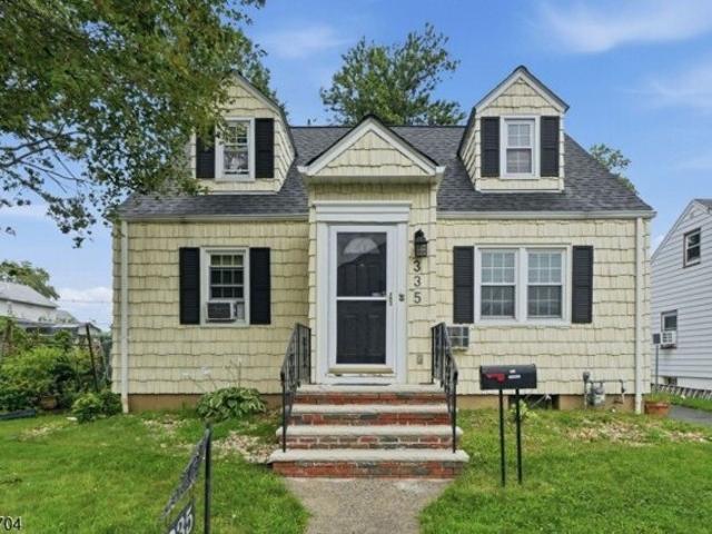 House for sale in Roselle, New Jersey