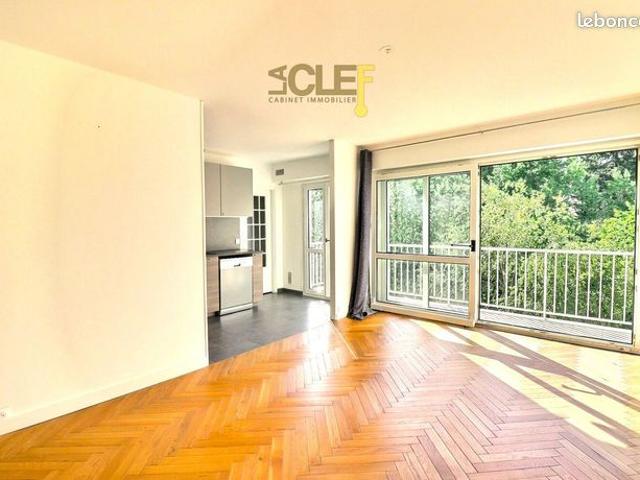 Appartement vente à Châtenay-Malabry, Hauts-de-Seine