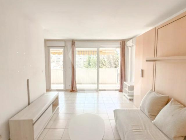 Appartement vente à Grasse, Vallauris
