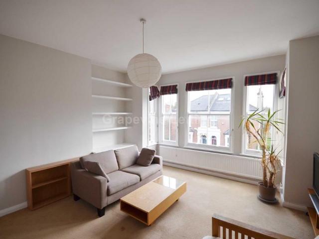 Apartment for rent in Tulse Hill, Greater London