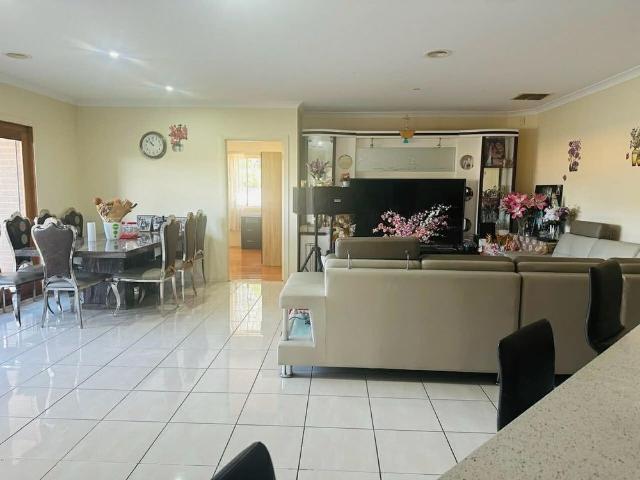 Room for rent in Derrimut, Melbourne