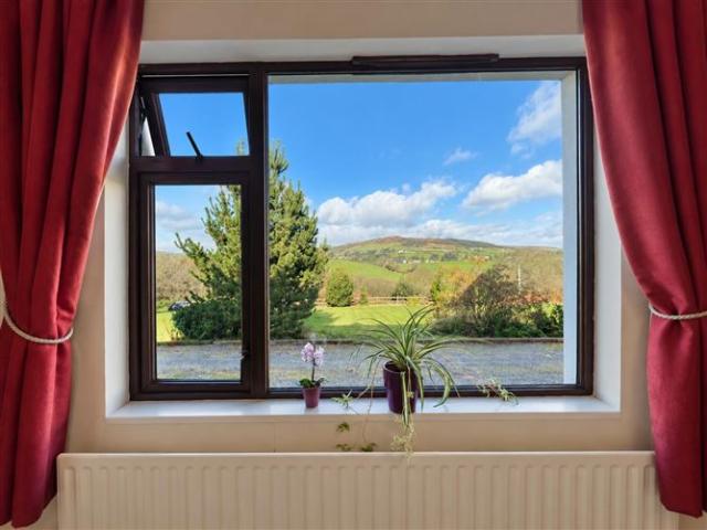 Detached House for sale in Bantry, West Cork