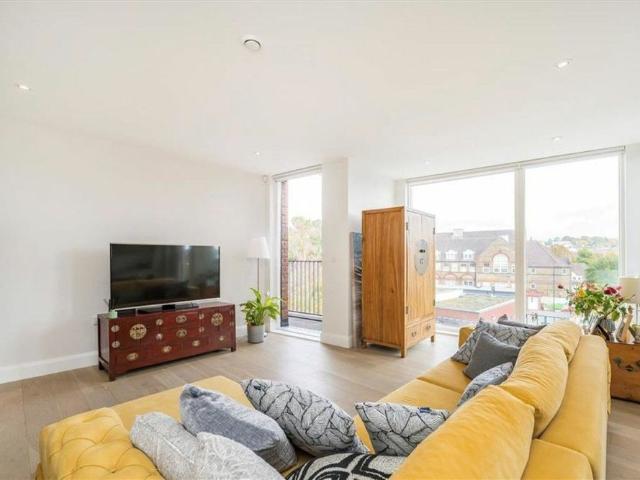 Apartment for rent in Cat Hill, Isle Of Man