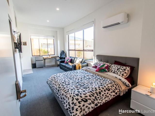Granny Flat for rent in Launceston, Tasmania