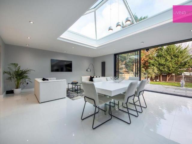 House for rent in Kingston Vale, Greater London