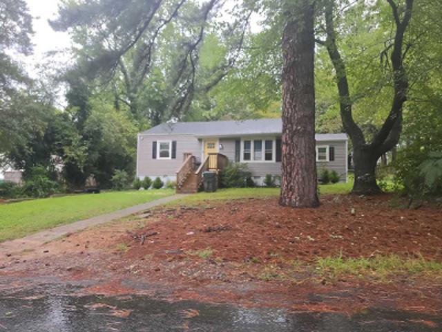 House for sale in Warwick Acres, Richmond