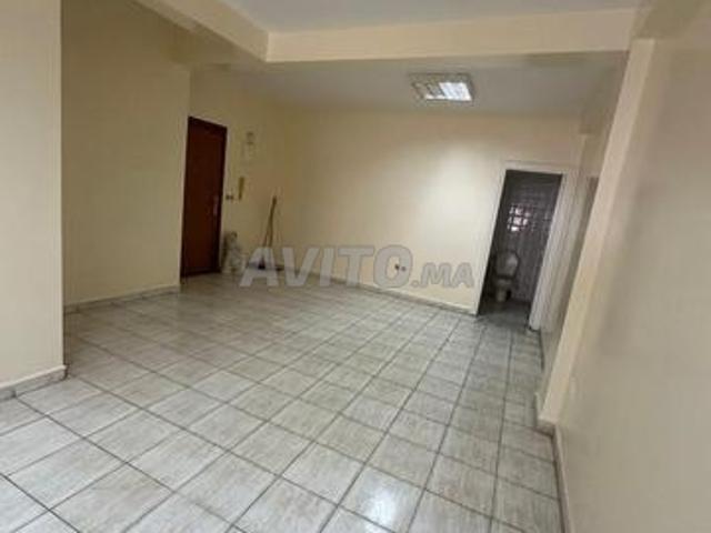 Bureau location à Anfa, Gharb-Chrarda-Beni Hssen