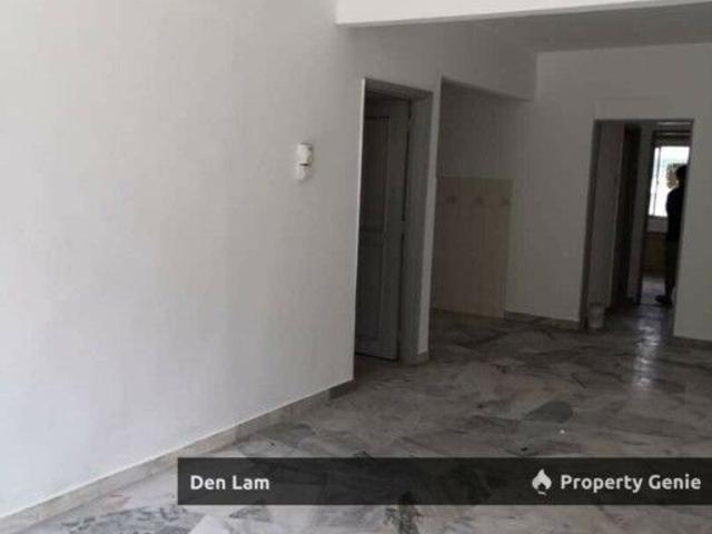 Apartment for rent in Langat, Selangor