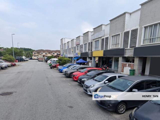Shop for sale in Shah Alam, Petaling