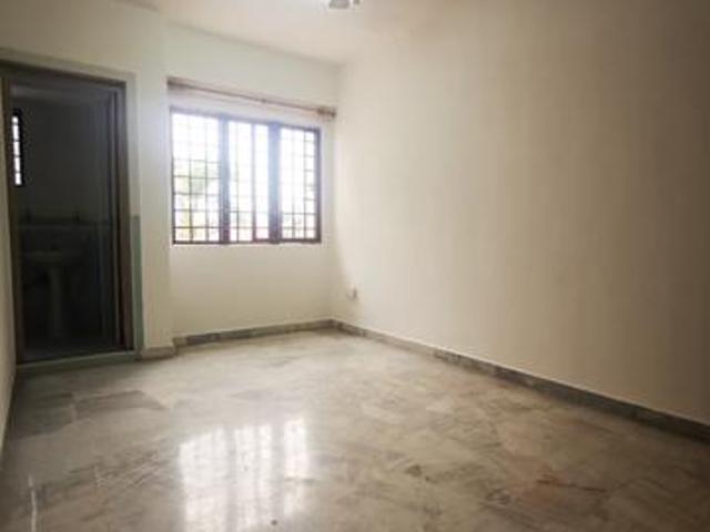 Townhouse for sale in Country Heights Damansara, Kuala Lumpur