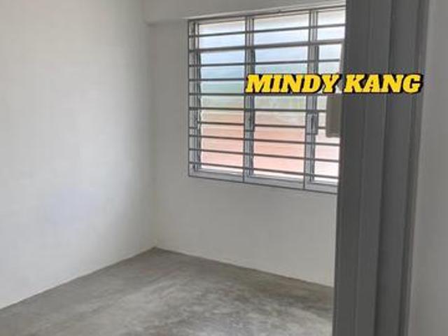 Flat for sale in Mukim 13, Georgetown
