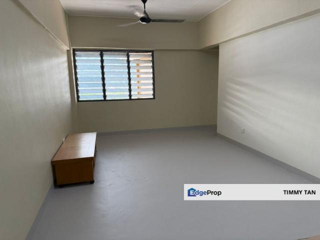 Flat for sale in Mukim 13, Georgetown