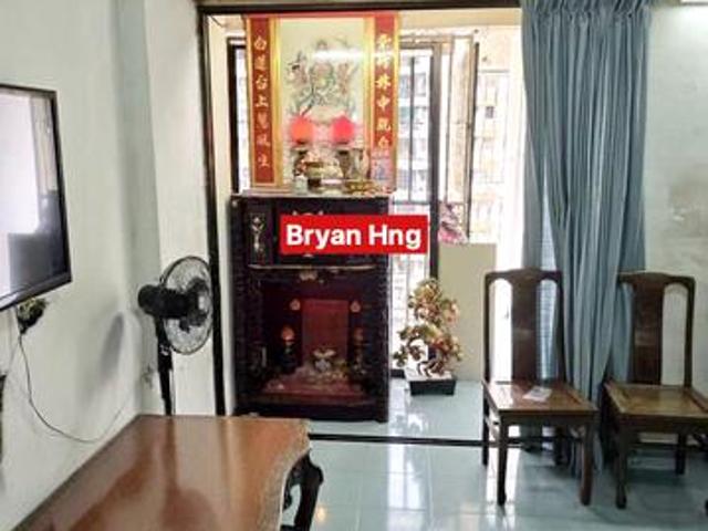 Flat for sale in Georgetown, Penang