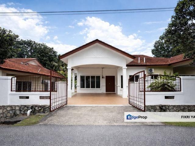House for sale in Tanjong Sepat, Selangor