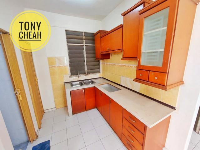 Apartment for sale in Barat Daya, George Town