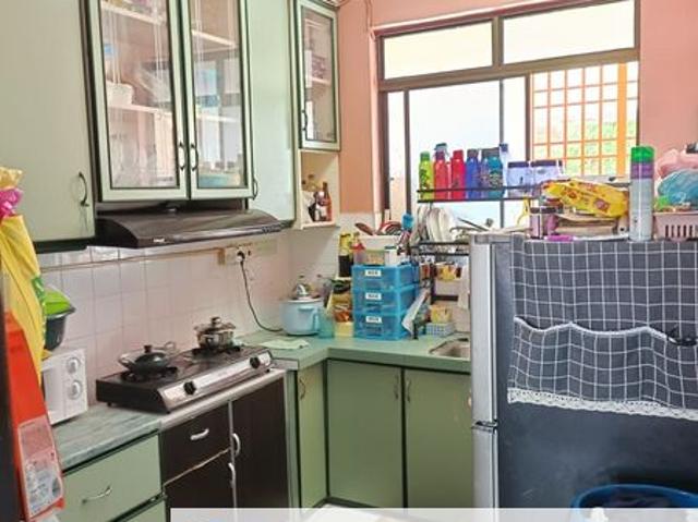 Condominium for sale in Bukit Dumbar