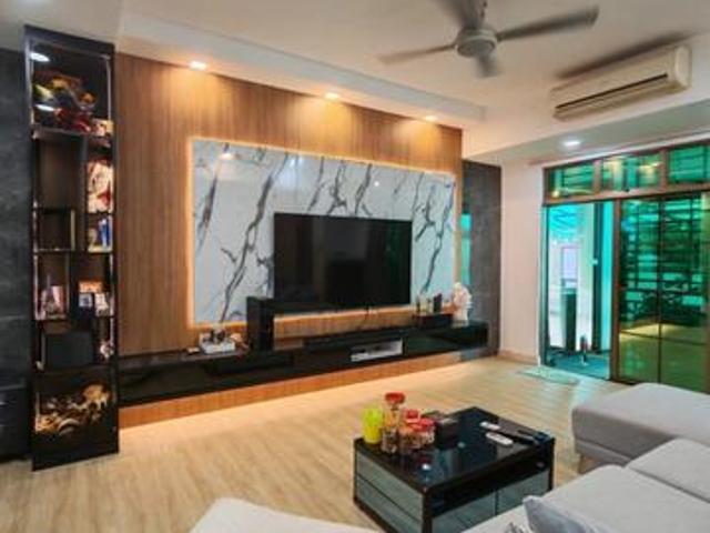 Terraced House for sale in Ulu Tiram, Johor