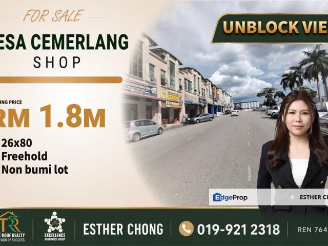 Shop for sale in Ulu Tiram, Johor