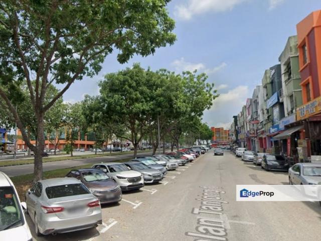 Shop for sale in Ulu Tiram, Johor