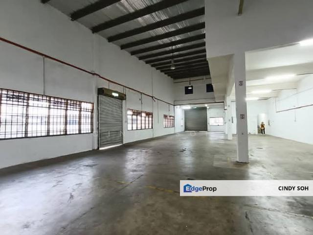 Warehouse for rent in Ulu Tiram, Johor
