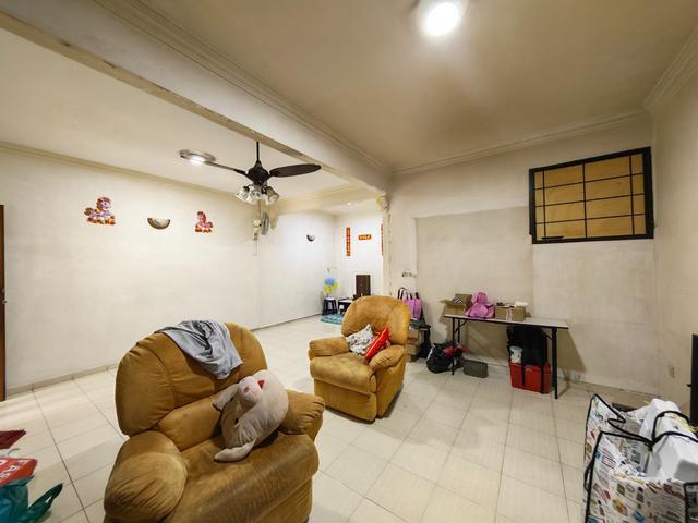 Terraced House for sale in Ulu Tiram, Johor