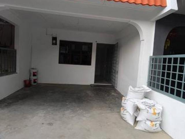 Terraced House for sale in Ulu Tiram, Johor