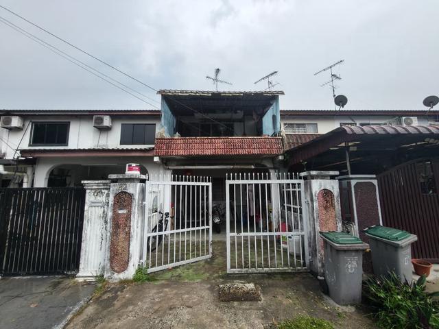 Terraced House for sale in Ulu Tiram, Johor