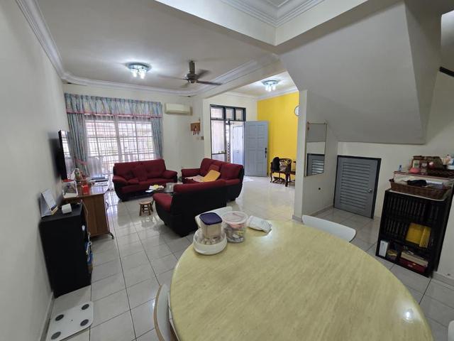 Terraced House for sale in Ulu Tiram, Johor