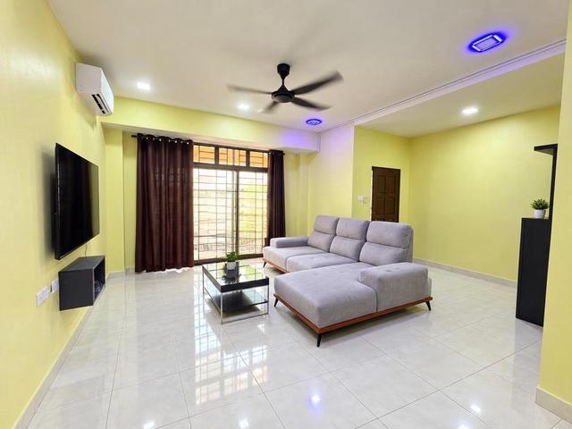 Terraced House for sale in Ulu Tiram, Johor