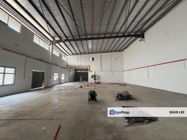 Warehouse for rent in Ulu Tiram, Johor