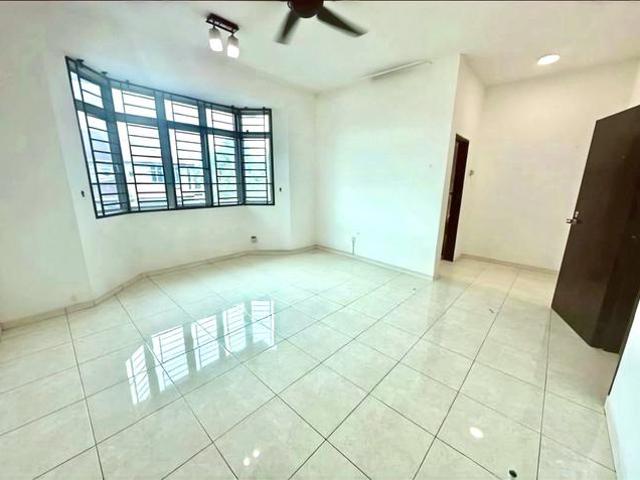 Terraced House for rent in Ulu Tiram, Johor