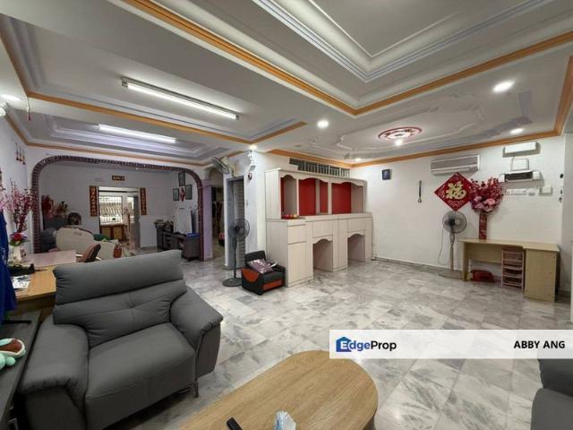 House for sale in Ulu Tiram, Johor Bahru