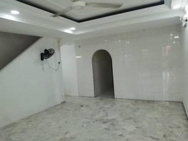 Terraced House for sale in Ulu Tiram, Johor