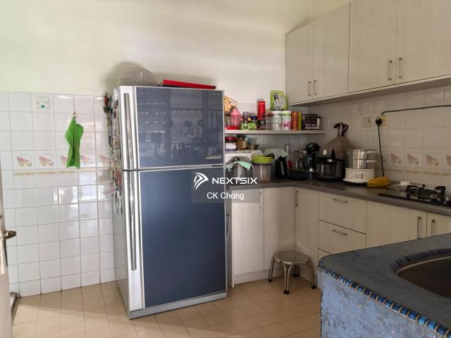 Residential House for sale in Country Heights Damansara, Kuala Lumpur