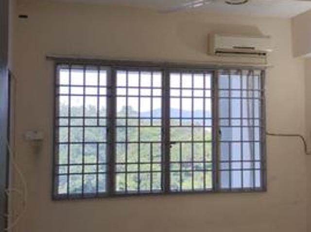 Apartment for sale in Timur Laut, George Town