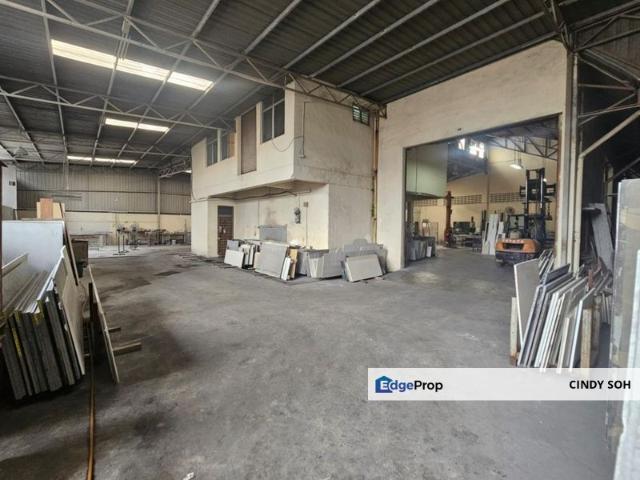 Warehouse for sale in Kulai, Johor