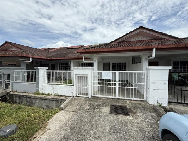 Terraced House for sale in Samarahan, Kota Samarahan