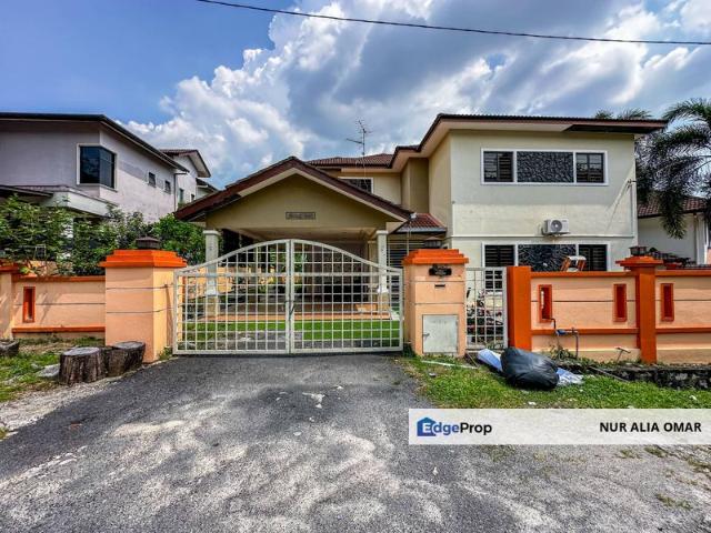 House for sale in Tanjong Sepat, Selangor