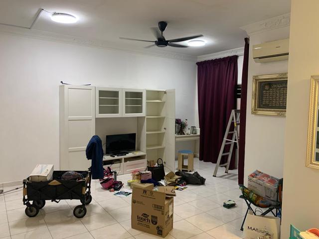 Apartment for sale in Puchong, Majlis Bandaraya Subang Jaya